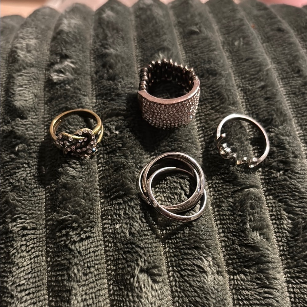 Set of 4 Costume Rings